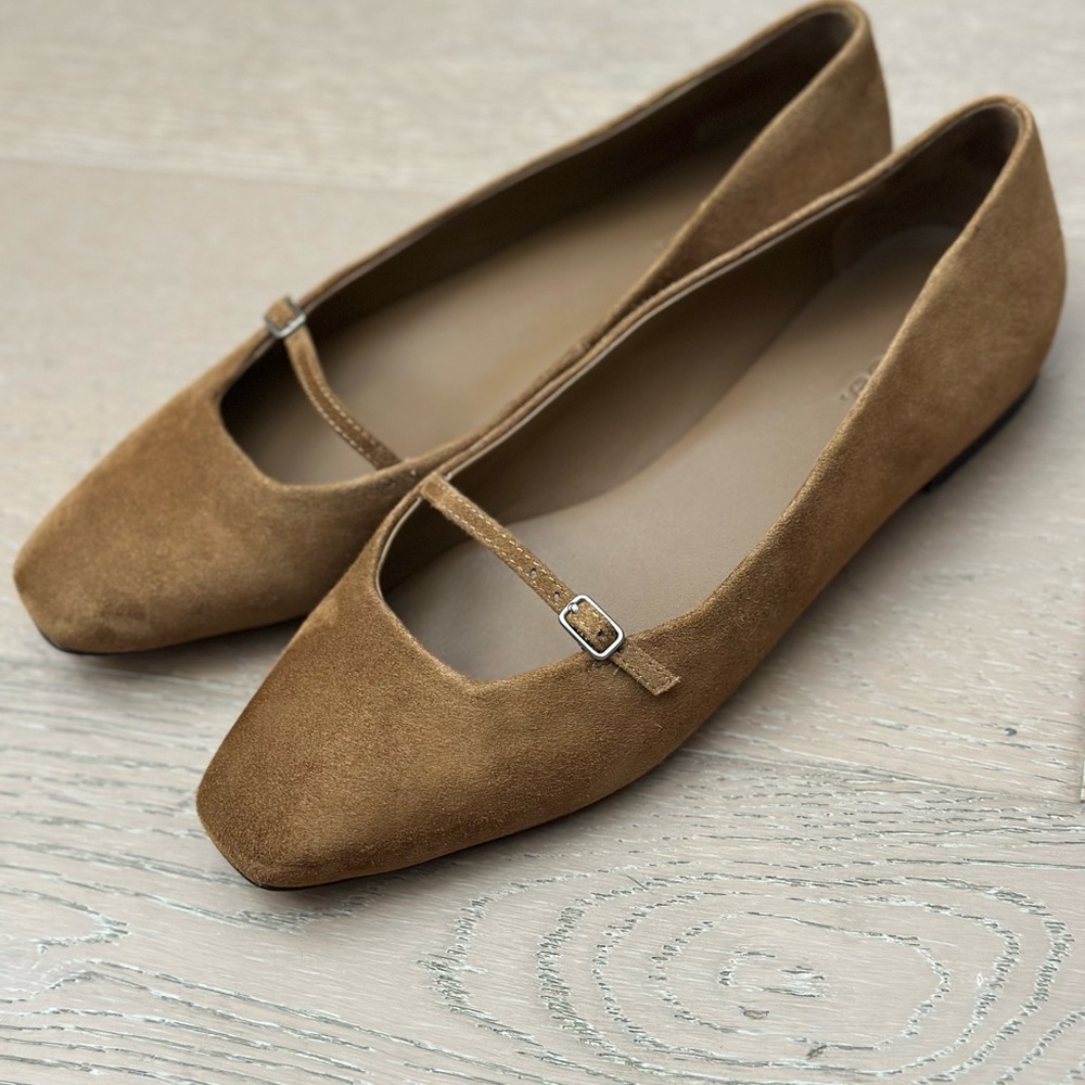 Vince Brown Suede Flats with Square Toe 39 (8.5)
